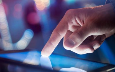 Le pouvoir caché des silences en communication : ce qu&rsquo;on ne vous dit pas