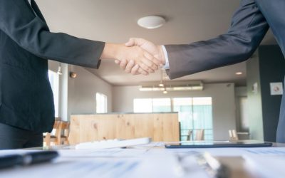 La Face Cachée des Influences Marketing Négatives : Quand L&rsquo;échec Engendre le Succès